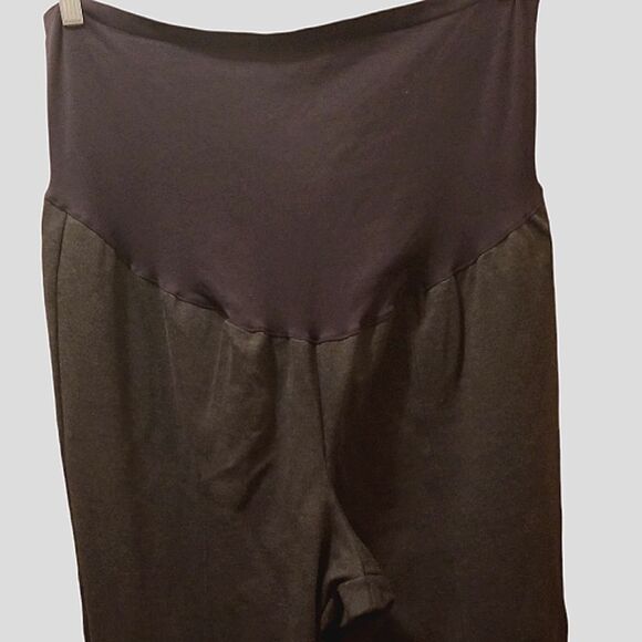 Old Navy Maternity Black Stetch Pants with Full Panel Size XXL - Picture 2 of 6